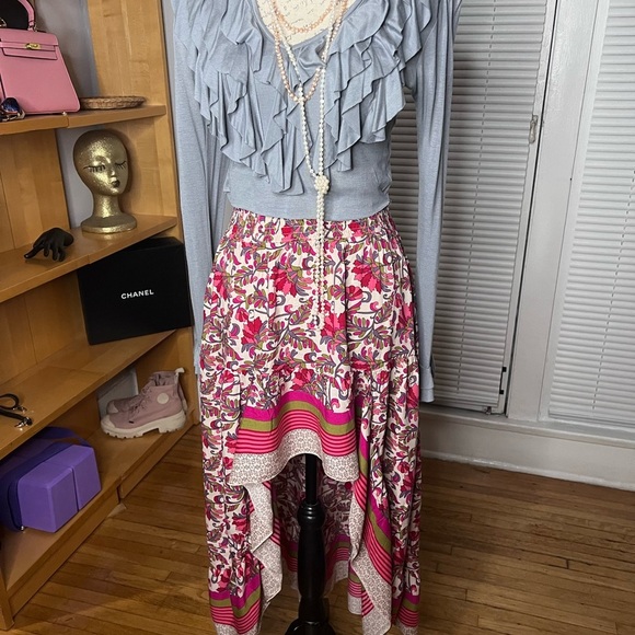 BTFBM size M, hi Lo, red and green flowered patterned skirt. - Picture 7 of 11